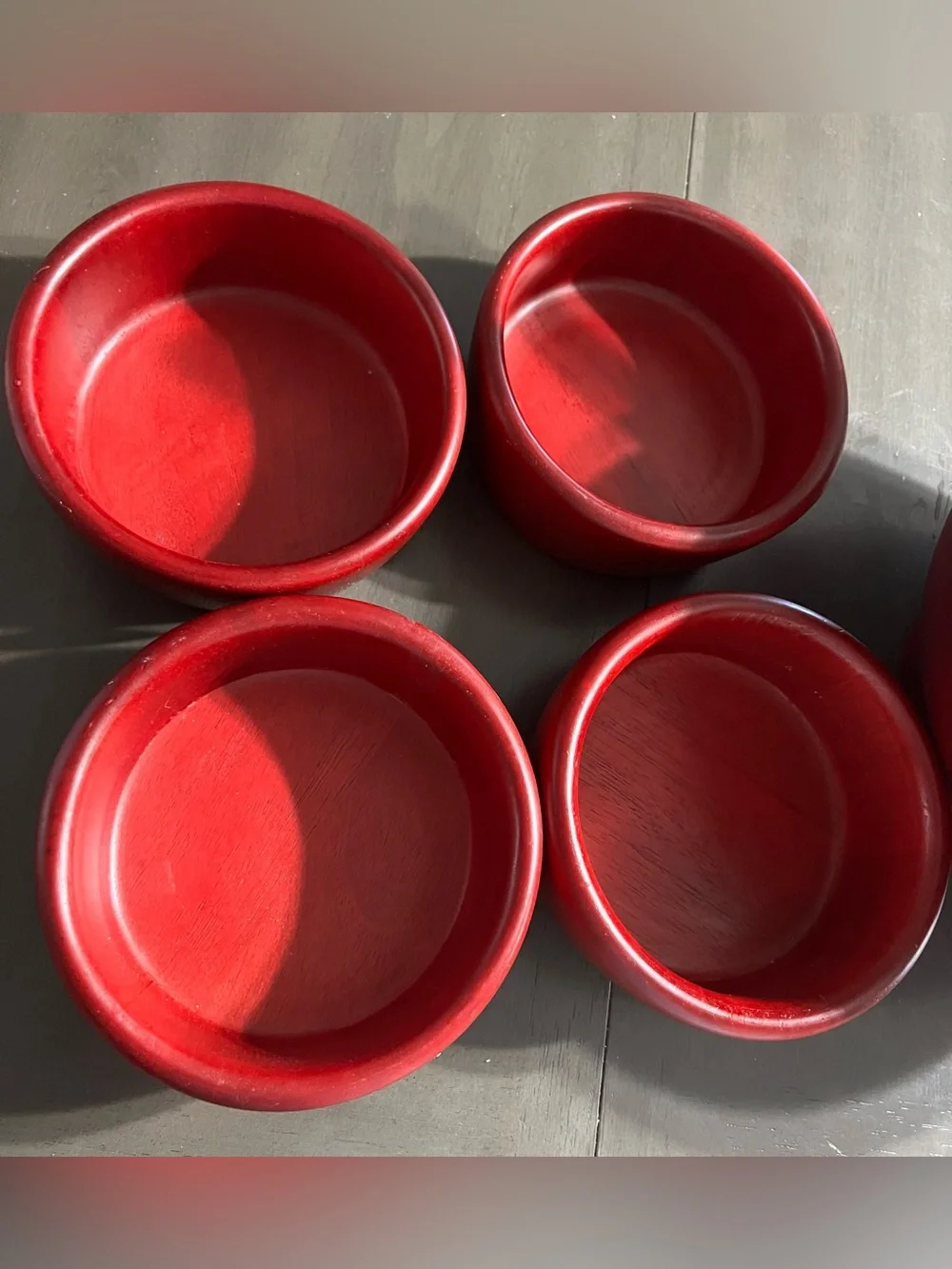 David & Carey Vintage Red Wooden Salad Bowl Set